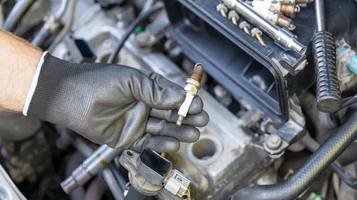 راهنمای تعویض شمع خودروهای ام وی ام 1 علائم نیاز به تعویض شمع در خودروهای MVM